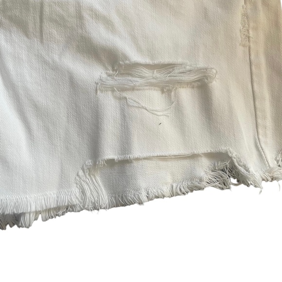 NWT American Eagle Outfitter Boyfriend White Denim Jean Shorts Size 12 - Picture 5 of 8